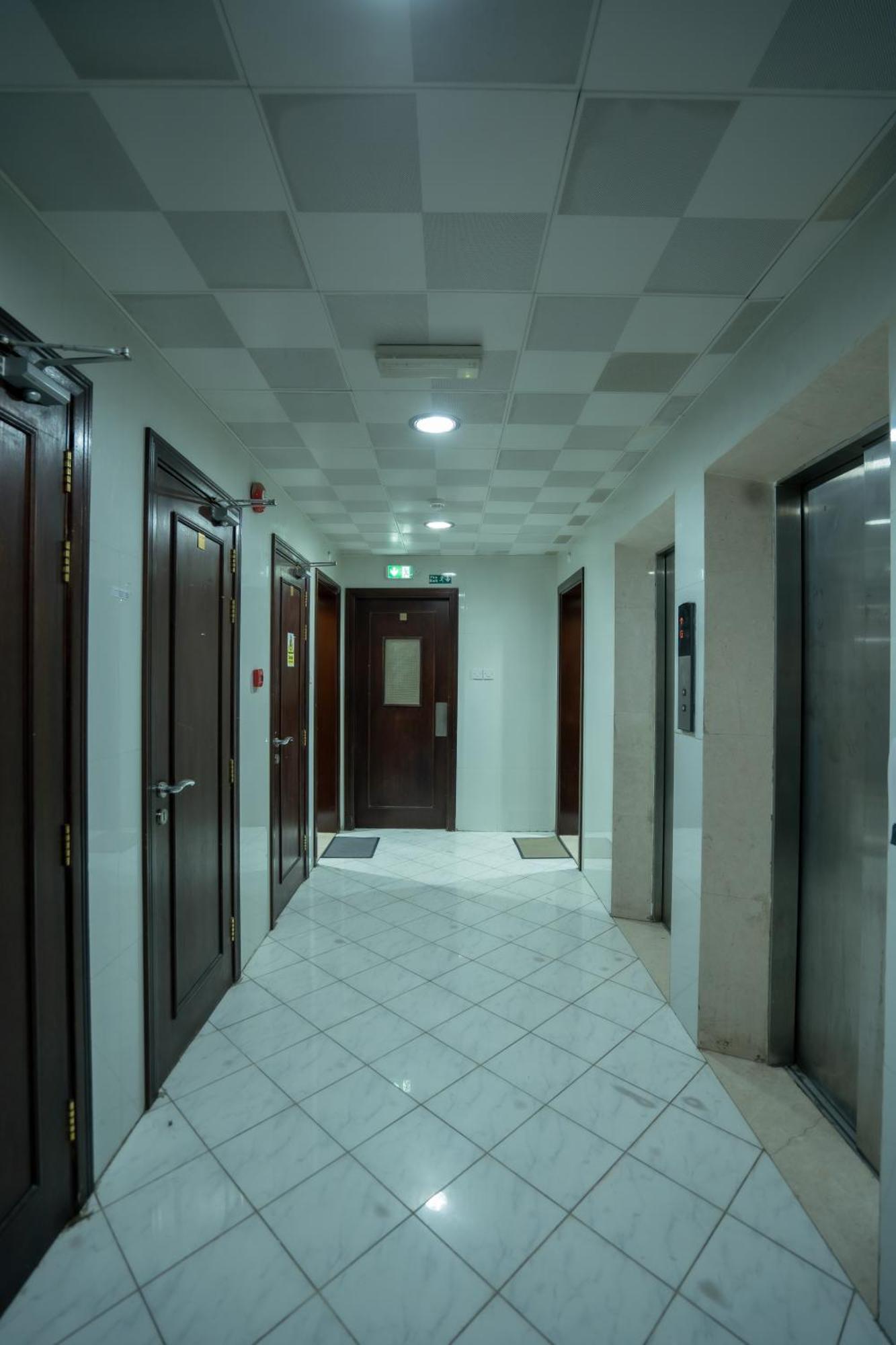 Hostel Nest For Solo Or Couple *